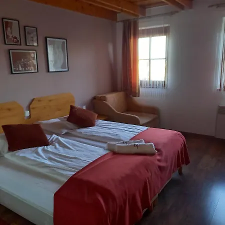 Blum Pince - Borozó 3* Villány
