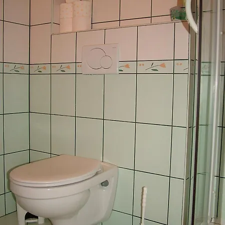 Blum Pince - Borozo Vendeghaz